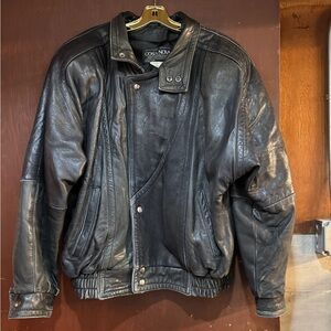 80s/90s Vintage men’s leather biker jacket men’s black Size Small